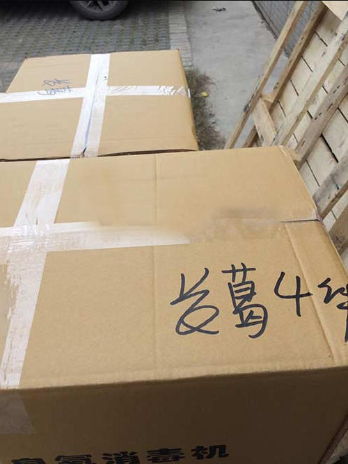 11月4日給河南長葛客戶的臭氧機(jī)發(fā)貨！